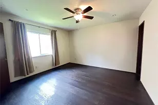 8515 Baumgarten Dr, Dallas, TX 75228 - Photo 12