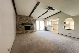 8515 Baumgarten Dr, Dallas, TX 75228 - Photo 16