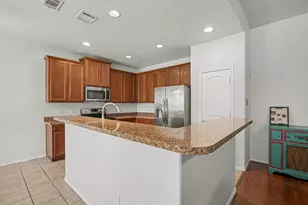 303 Stonegate Blvd, Alvarado, TX 76009 - Photo 12