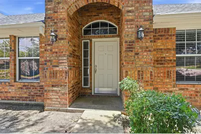 1709 Fairway Drive, Sherman, TX 75090 - Photo 4