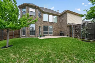 1955 Sandy Creek Dr, Frisco, TX 75033 - Photo 4