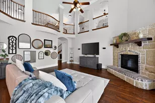 1955 Sandy Creek Dr, Frisco, TX 75033 - Photo 8