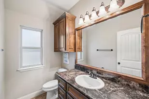 3000 Elkton Dr, Granbury, TX 76049 - Photo 20