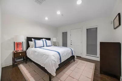 4415 Holland Avenue #D, Dallas, TX 75219 - Photo 14