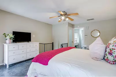 1211 Roaring Springs Road, Fort Worth, TX 76114 - Photo 16