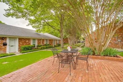 1211 Roaring Springs Road, Fort Worth, TX 76114 - Photo 28
