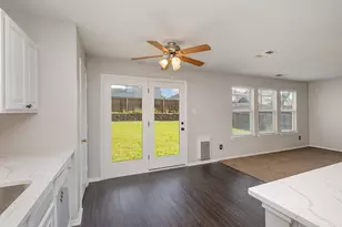 1121 Charlotte Dr, McKinney, TX 75071 - Photo 8