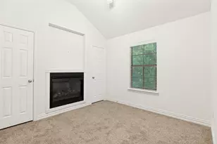 4231 Towne Lake Ct, Irving, TX 75061 - Photo 10