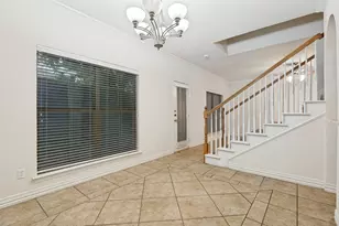 4231 Towne Lake Ct, Irving, TX 75061 - Photo 4
