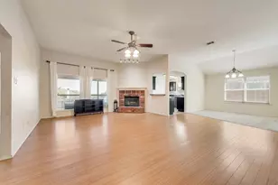 9320 Rhea Ct, White Settlement, TX 76108 - Photo 8