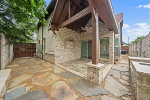 2104 Wellington St, Greenville, TX 75401 - Photo 34
