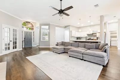 7305 Silverthorn Drive, Rowlett, TX 75089 - Photo 8