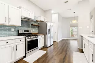 7305 Silverthorn Dr, Rowlett, TX 75089 - Photo 10