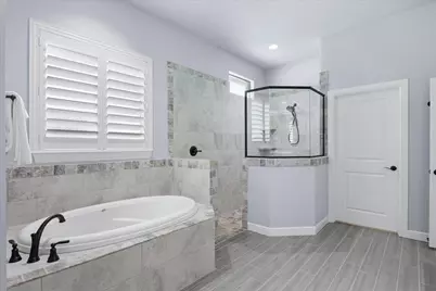 4005 Legend Trail, Granbury, TX 76049 - Photo 20