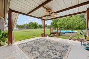 314 Clay Ln, Red Oak, TX 75154 - Photo 22