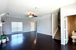 3955 Luke Ln, Carrollton, TX 75007 - Photo 6