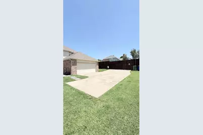 3955 Luke Lane, Carrollton, TX 75007 - Photo 24