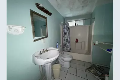 7008 Greenbriar Crescent Street, Lake Worth, TX 76135 - Photo 32