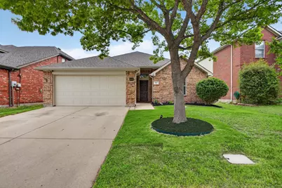 921 Bowie Drive, Lavon, TX 75166 - Photo 1