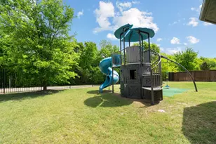 2400 Grafton Ln, McKinney, TX 75071 - Photo 36