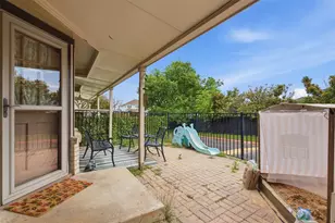 5852 Marina Dr, Garland, TX 75043 - Photo 32