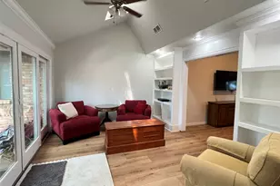 2217 Argyle Cir, Plano, TX 75023 - Photo 2