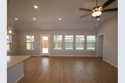 13084 Limestone Street, Providence Village, TX 76227 - Photo 6