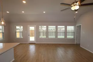 13084 Limestone St, Providence Village, TX 76227 - Photo 6