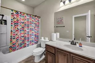 516 Ben St, Crowley, TX 76036 - Photo 38