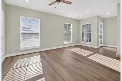 2945 Gordon Avenue, Fort Worth, TX 76110 - Photo 12