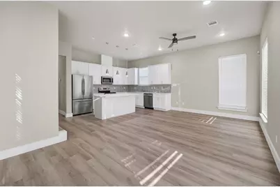 2945 Gordon Avenue, Fort Worth, TX 76110 - Photo 8