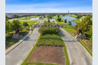 3915 Hometown Boulevard, Heartland, TX 75126 - Photo 28