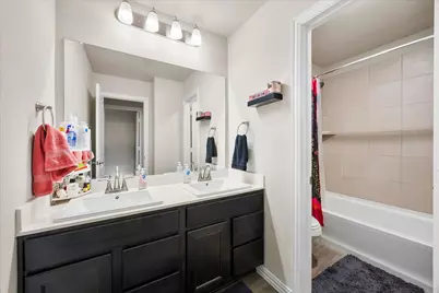 3915 Hometown Boulevard, Heartland, TX 75126 - Photo 22