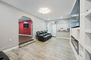 4332 Quails Ln, Fort Worth, TX 76119 - Photo 8