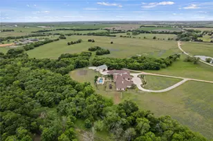 4101 Howard Rd, Waxahachie, TX 75165 - Photo 40