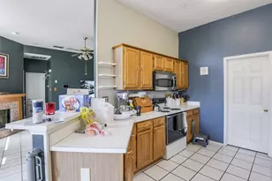 2729 Clovermeadow Dr, Fort Worth, TX 76123 - Photo 10