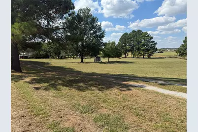 3420 Springfield Road, Springtown, TX 76082 - Photo 14