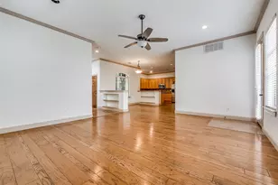 3038 Carmel St, Dallas, TX 75204 - Photo 4