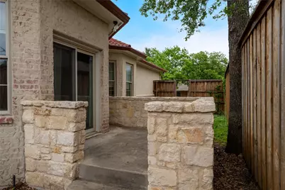 1513 Canyon Oaks Drive, Irving, TX 75061 - Photo 32