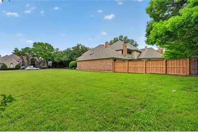 2628 Torrey Pines Drive, Fort Worth, TX 76109 - Photo 8