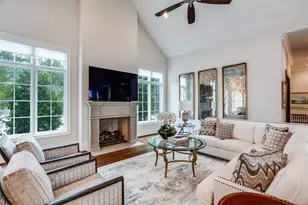 32 Fawn Wood Dr, Dallas, TX 75248 - Photo 8