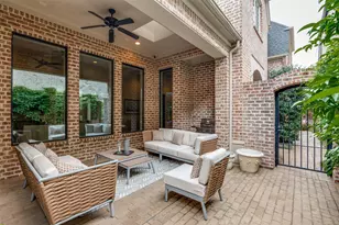32 Fawn Wood Dr, Dallas, TX 75248 - Photo 24