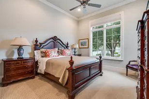 32 Fawn Wood Dr, Dallas, TX 75248 - Photo 14