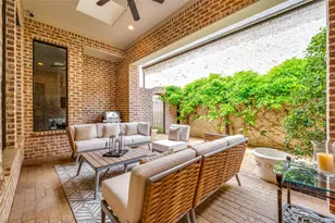 32 Fawn Wood Dr, Dallas, TX 75248 - Photo 22