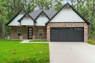 216 E Beachwood Loop, Trinidad, TX 75163 - Photo 1