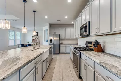 8025 Ponwar Drive, Fort Worth, TX 76131 - Photo 14