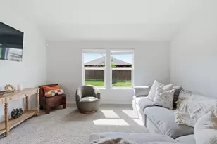 549 Derby Ln, Springtown, TX 76082 - Photo 10