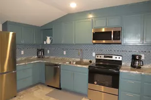 12069 Joyce Ln, Roanoke, TX 76262 - Photo 10