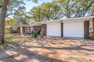 1919 Betsy Ln, Irving, TX 75061 - Photo 12
