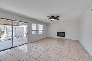 1919 Betsy Ln, Irving, TX 75061 - Photo 4